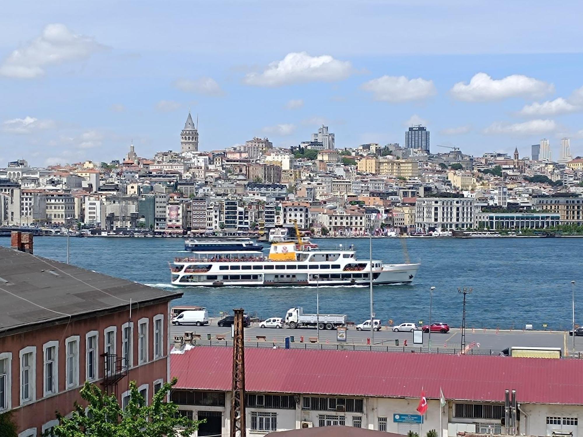 Golden Horn Bosphorus Hotel Estambul Exterior foto